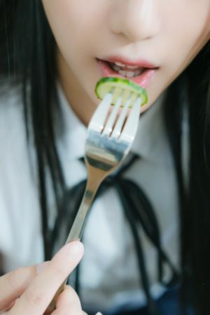 两根一进一出啊灌满了乳白_高清免费在线播放
