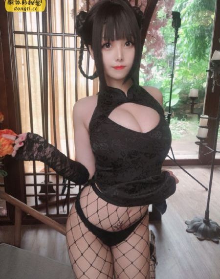 国产成人久久精品麻豆二区_超清完整版观看