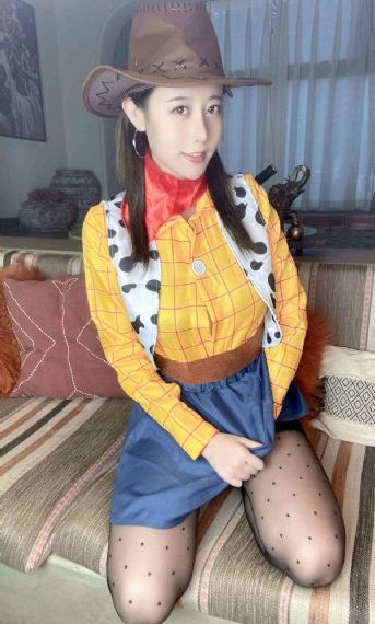 扒开双腿猛进入喷水视频_无删减在线播放