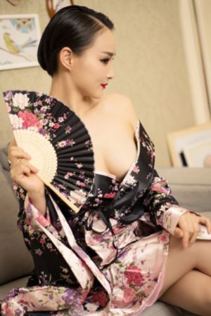 三个儿媳妇探亲最经典十句话_超清在线手机播放